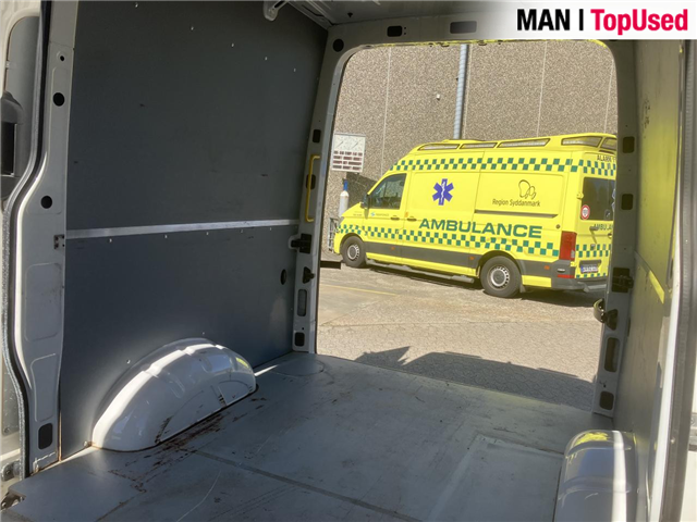 MAN TGE 3.180 4X4 SB