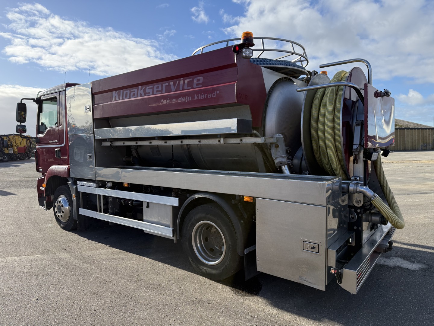 MAN TGM 14.250 4x2 VM-Tarm 5.600 l. Rustfri stål PED Kombi / Euro 6