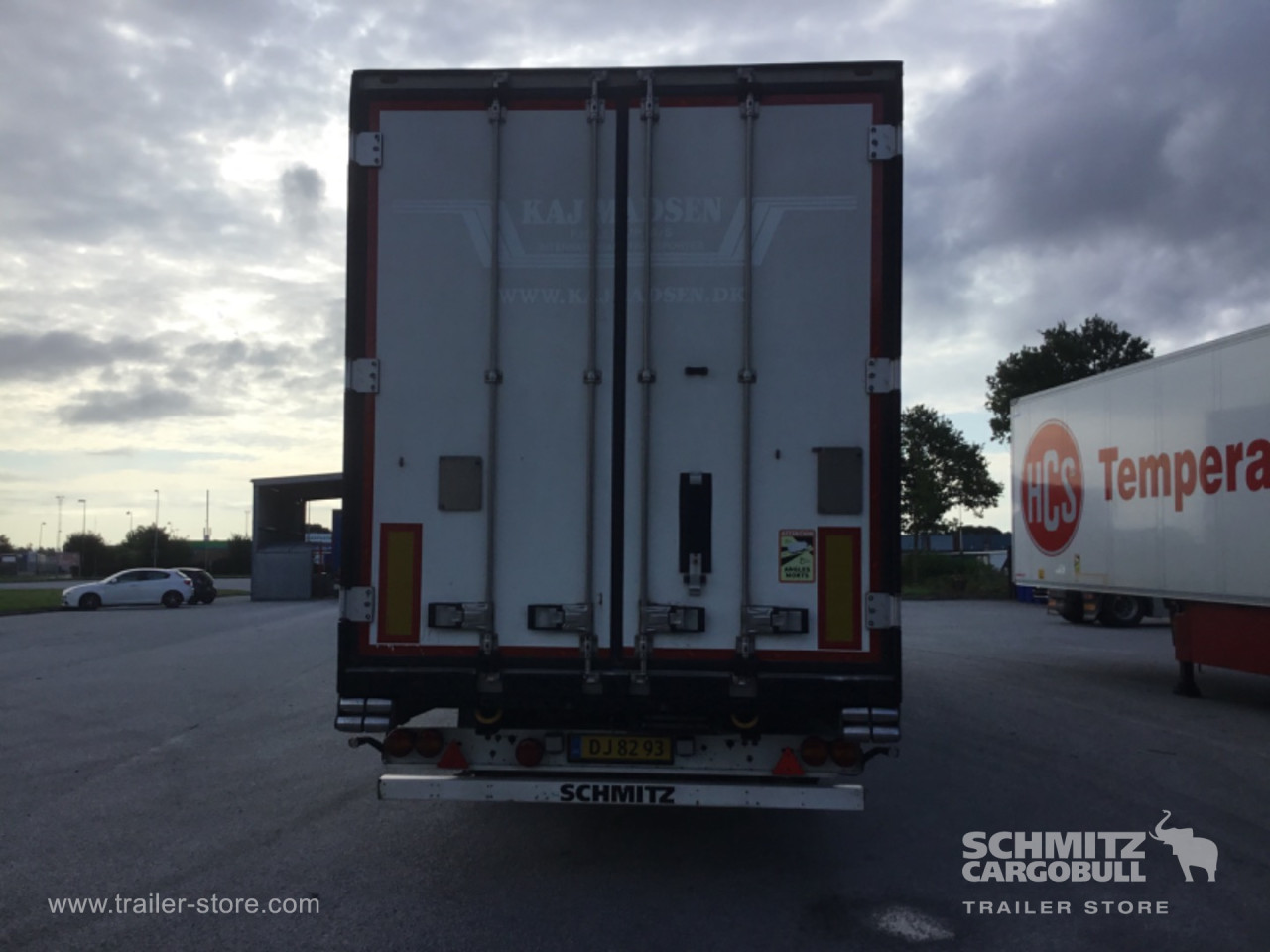 Schmitz Semi Reefer Meat hanging system