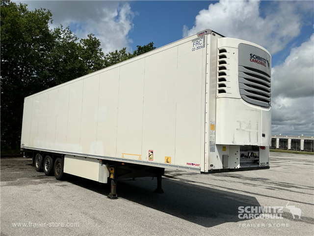 Schmitz Semi Reefer Meat hanging system