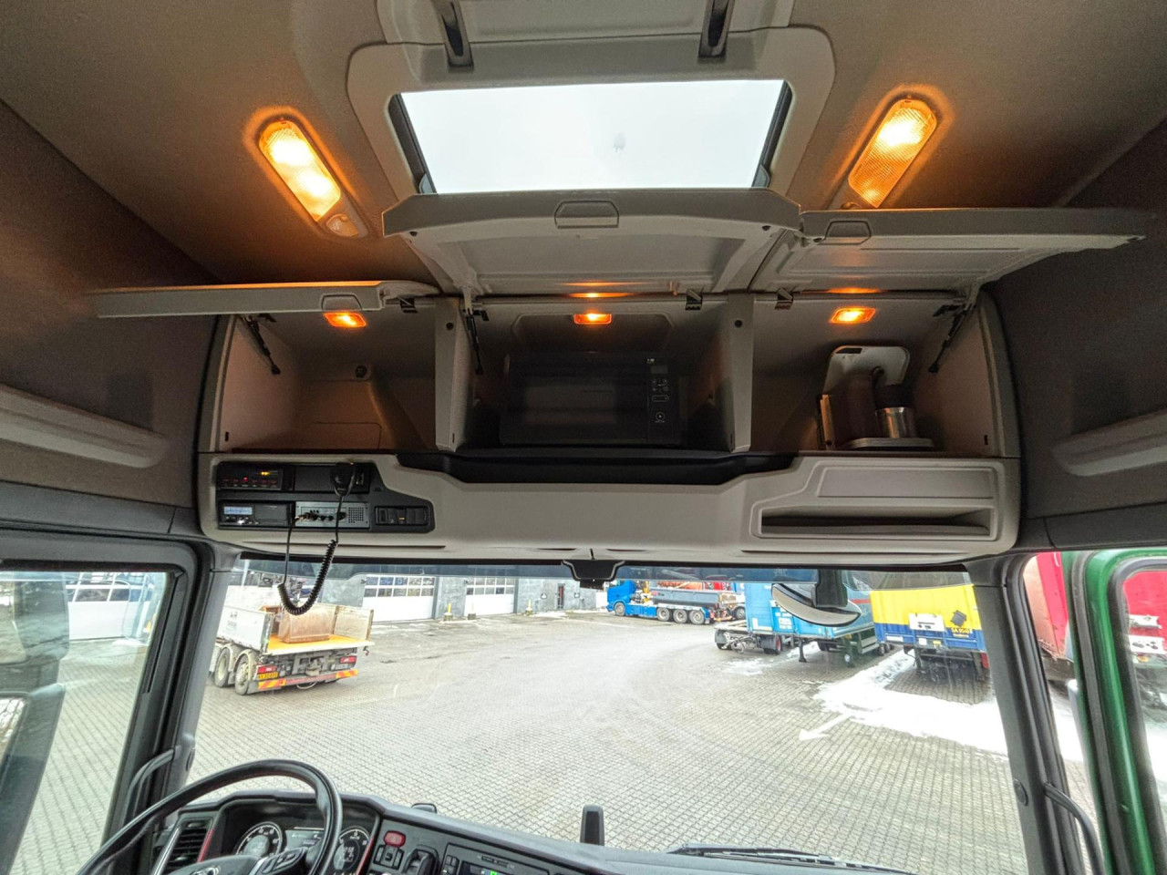 Scania R 520 A6x2NB Hydraulic