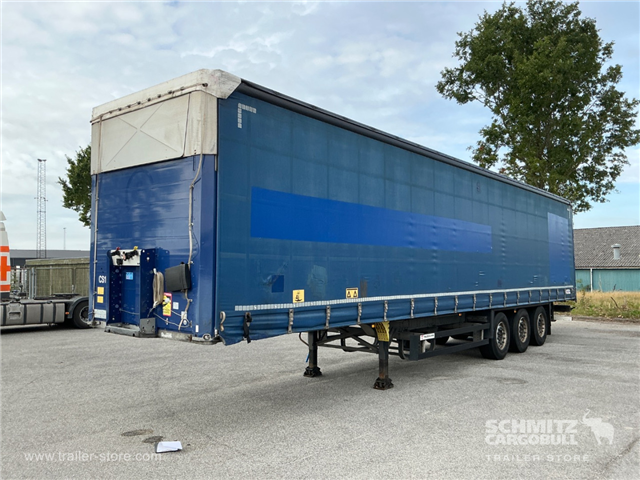 Schmitz Semi Curtainsider Standard