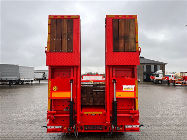 Kässbohrer SLS 3 Maskintrailer