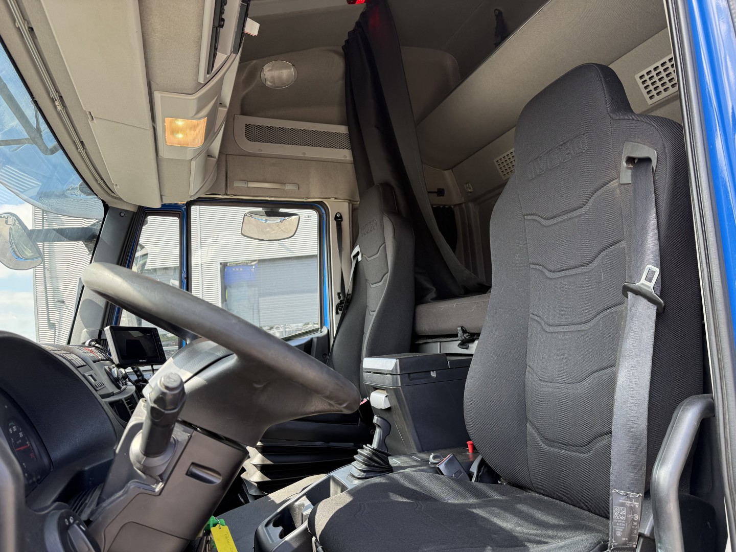Iveco EuroCargo 180-280 4x2 Thermo King T-1000R