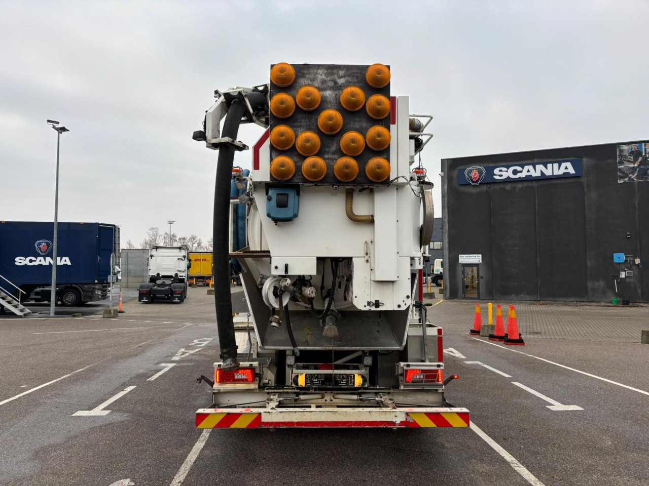 Scania R 500 B8x4*4NB Vacuum Cleaner