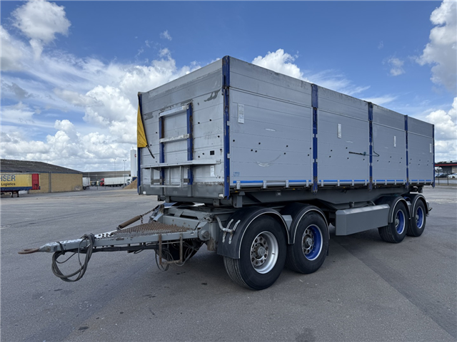 System Trailer 30 t. 3 vejs tip
