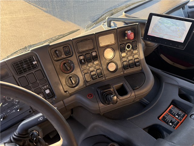 Scania 114G 380 8x2*6 Assmann 14 m3 Slamsuger