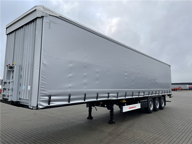 Kässbohrer Gardintrailer m. truckbeslag