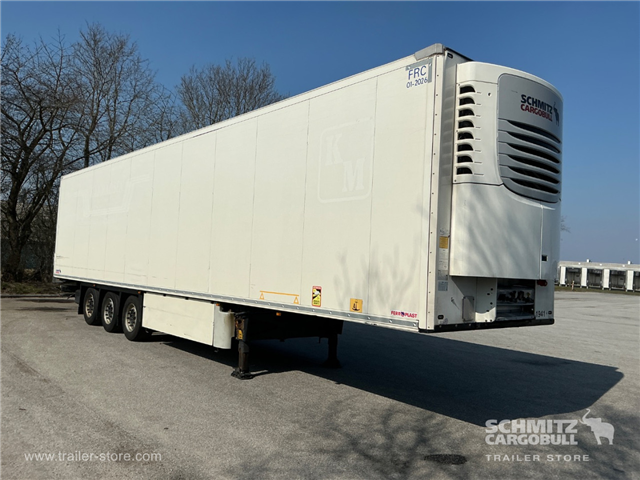 Schmitz Semi Reefer Meat hanging system