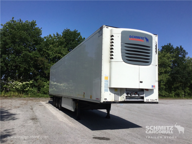 Schmitz Semi Reefer Meat hanging system