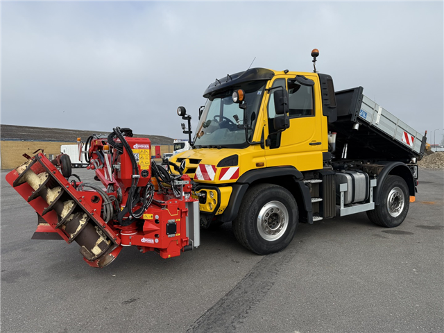 Unimog U427 4x4 Tip / Ducker Fräse BRS 15