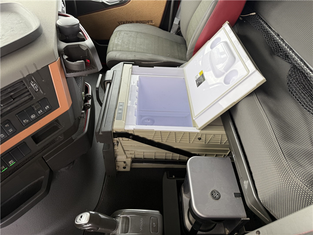 Volvo FH460 6x2 Globetrotter Euro 6