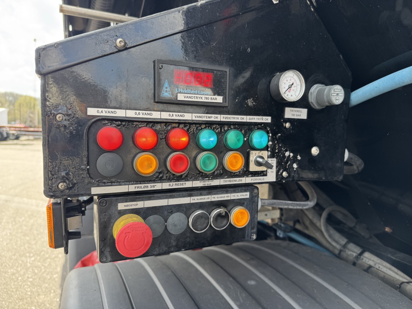 Scania P450 8x2*6 Hvidtved Larsen FlexLine 414 ADR