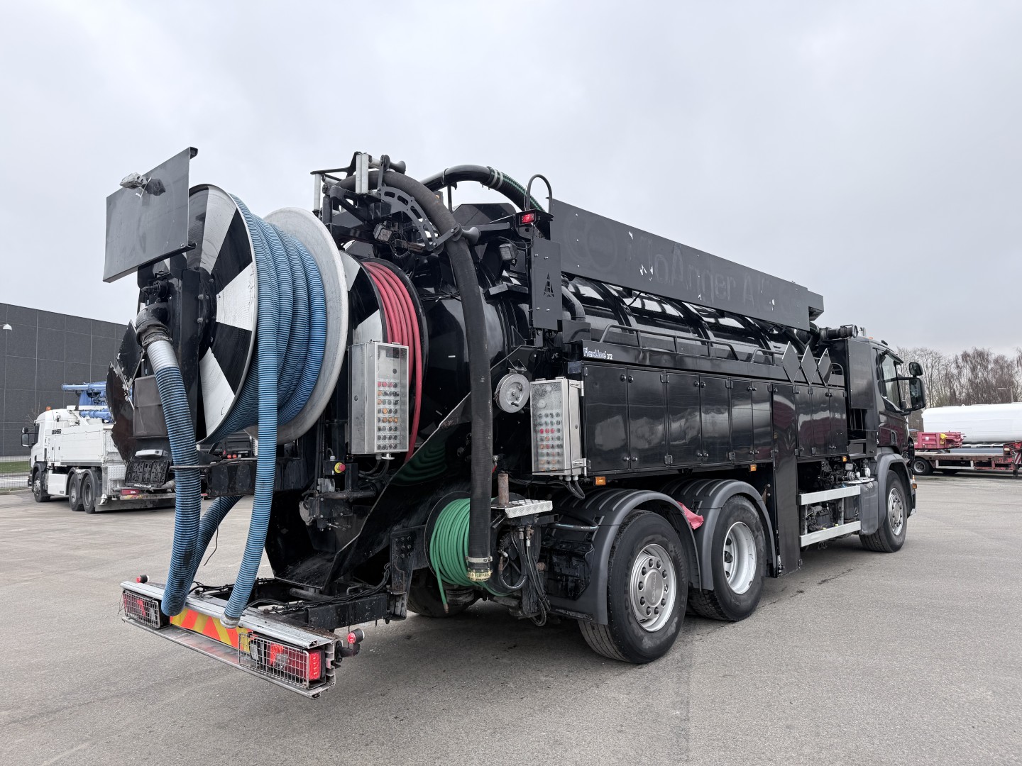 Scania P410 6x2*4 Hvidtved Larsen Flexline 312 ADR