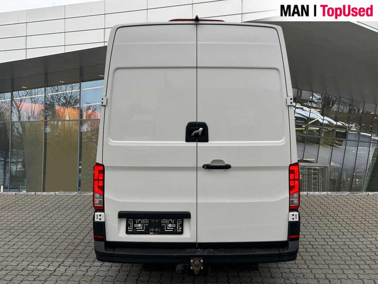 MAN TGE 3.180 4X2F SB