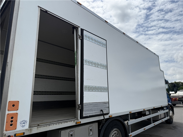 Iveco EuroCargo 180-280 4x2 Thermo King T-1000R