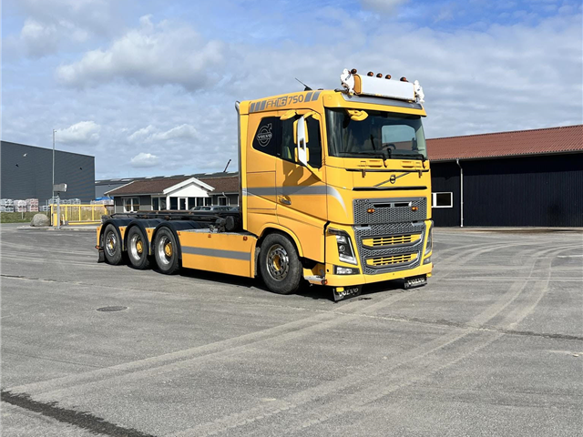 Volvo FH16