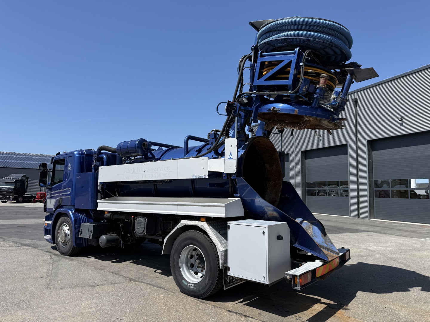 Scania P310 4x2 Hvidtved Larsen Flexline 207