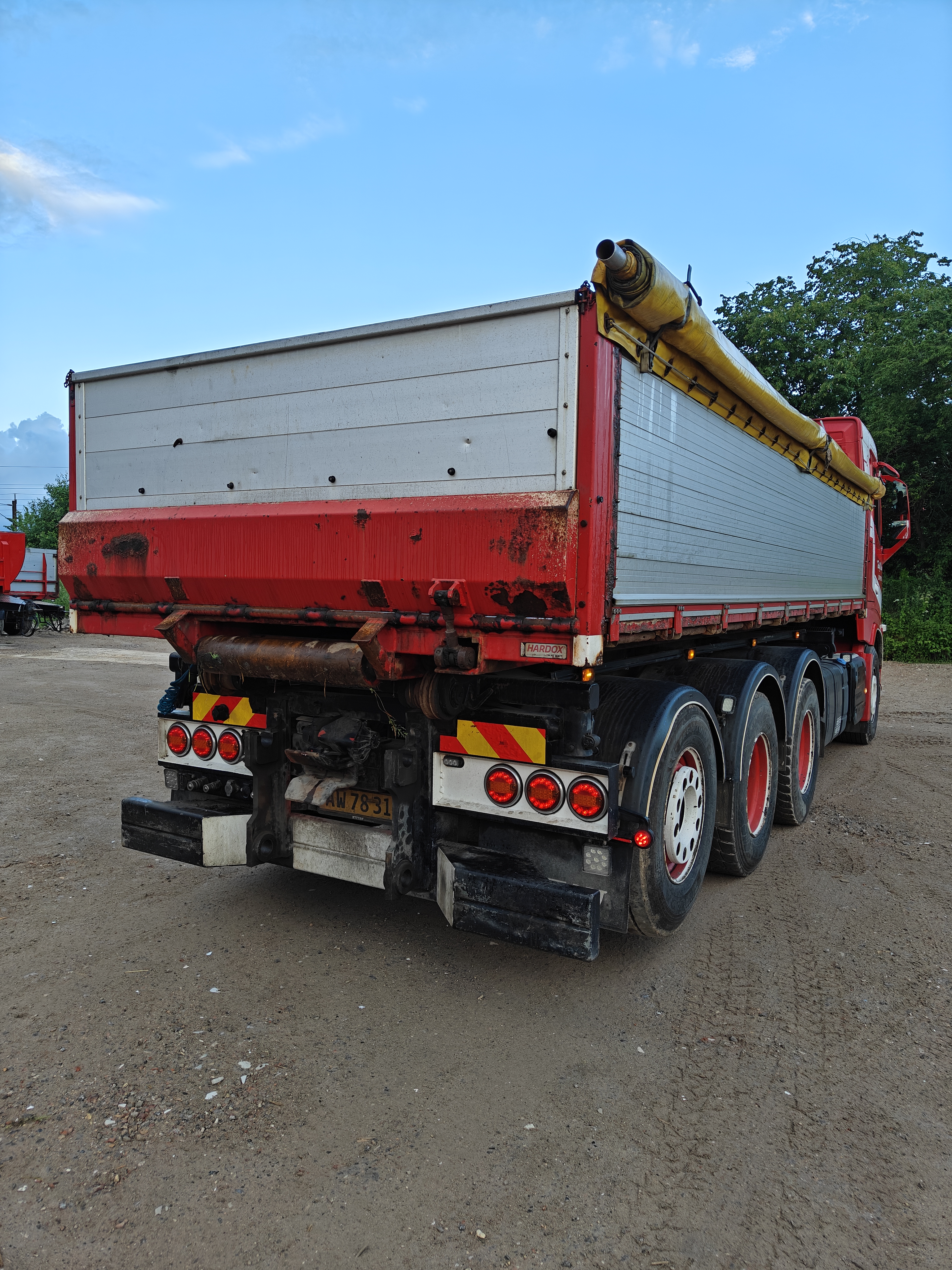 Volvo 8*4 FH 540