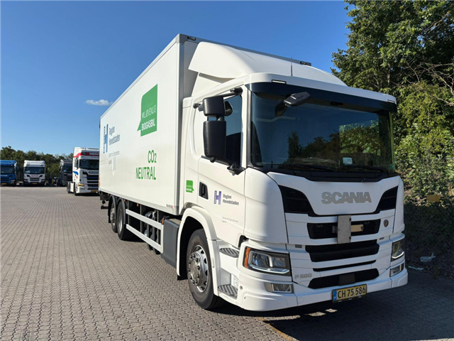 Scania P 280 B6x2*4NB CNG Box/Lift