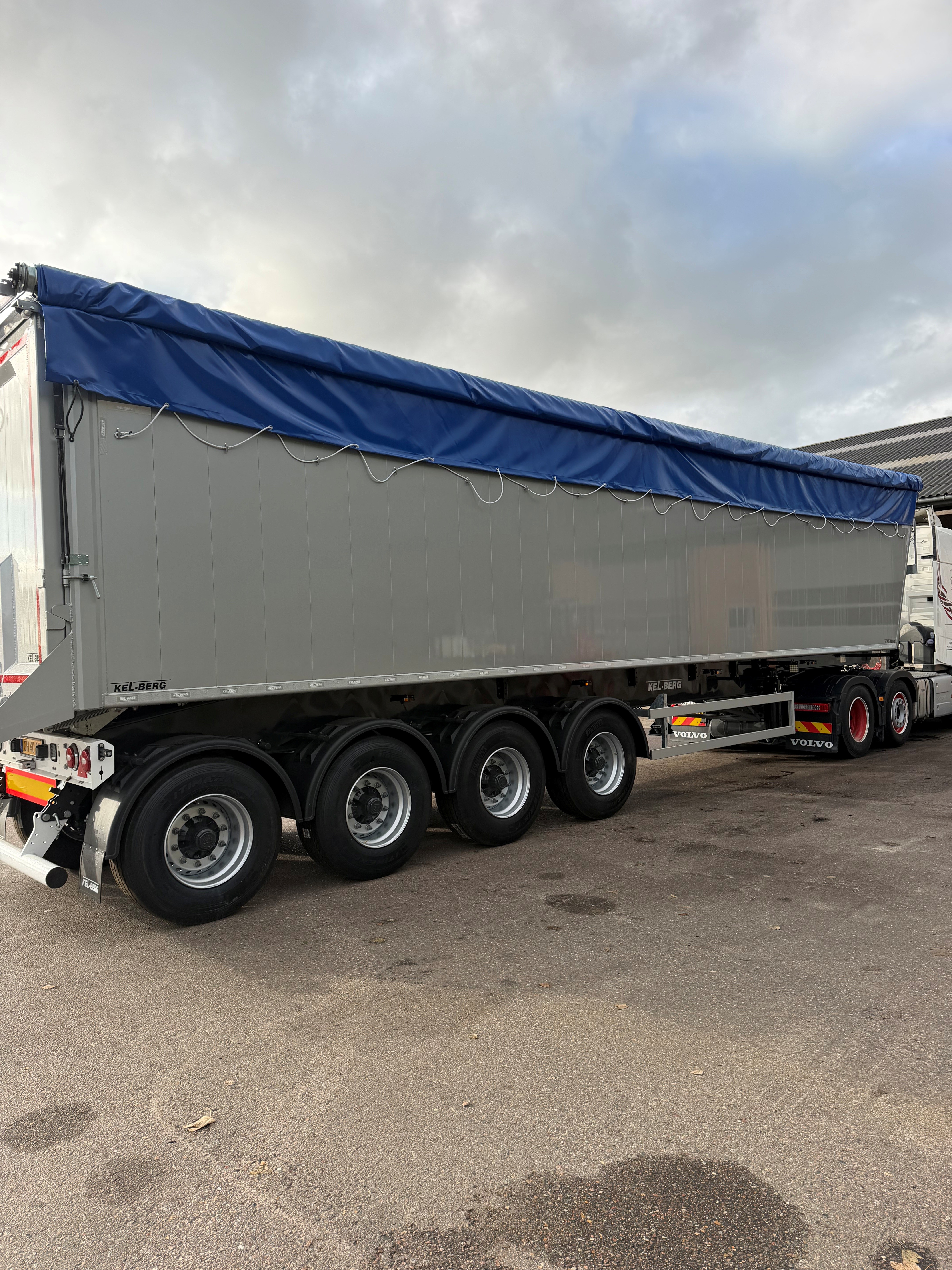 Kelberg Tiptrailer