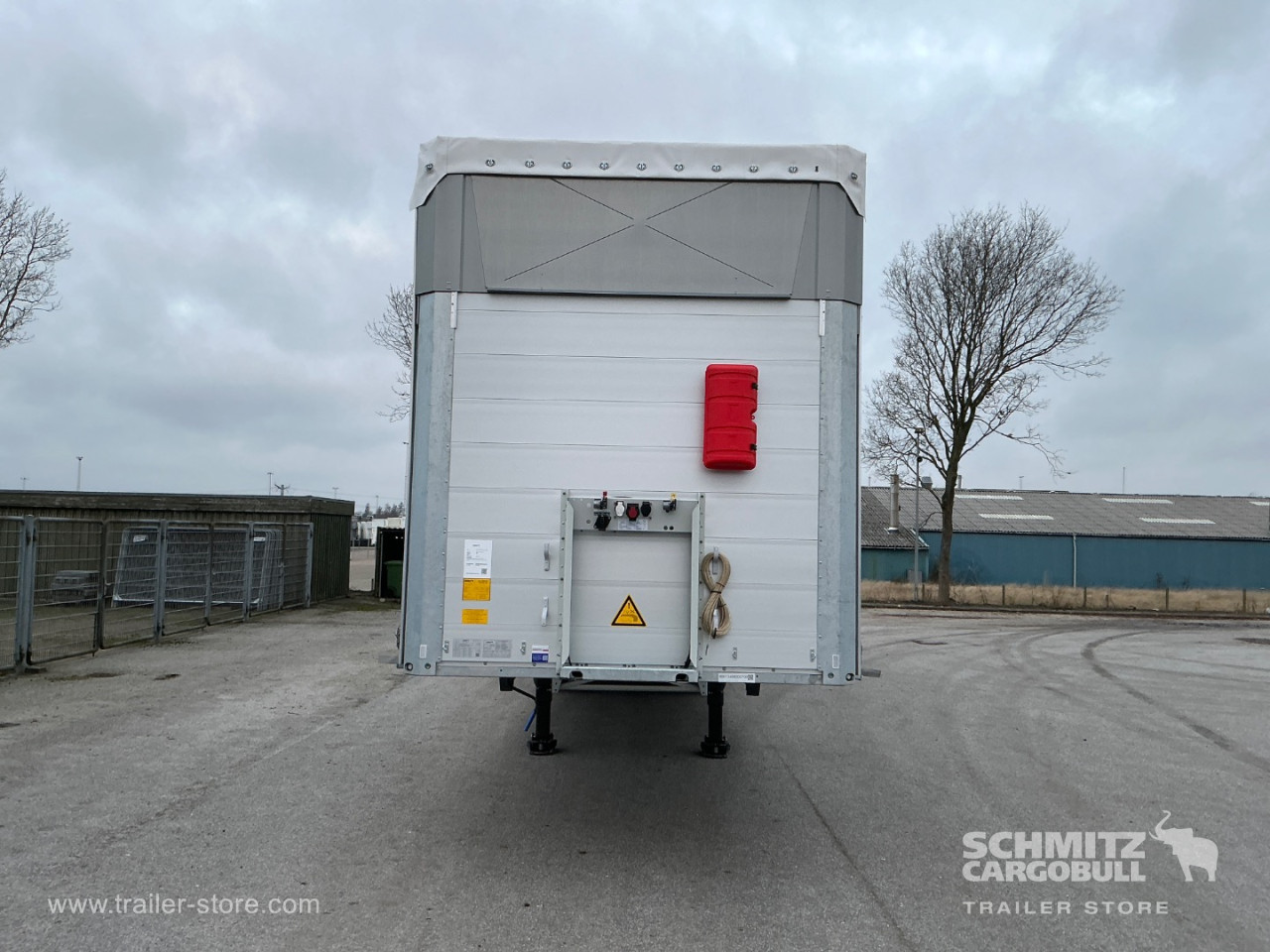 Schmitz Semi Curtainsider Mega