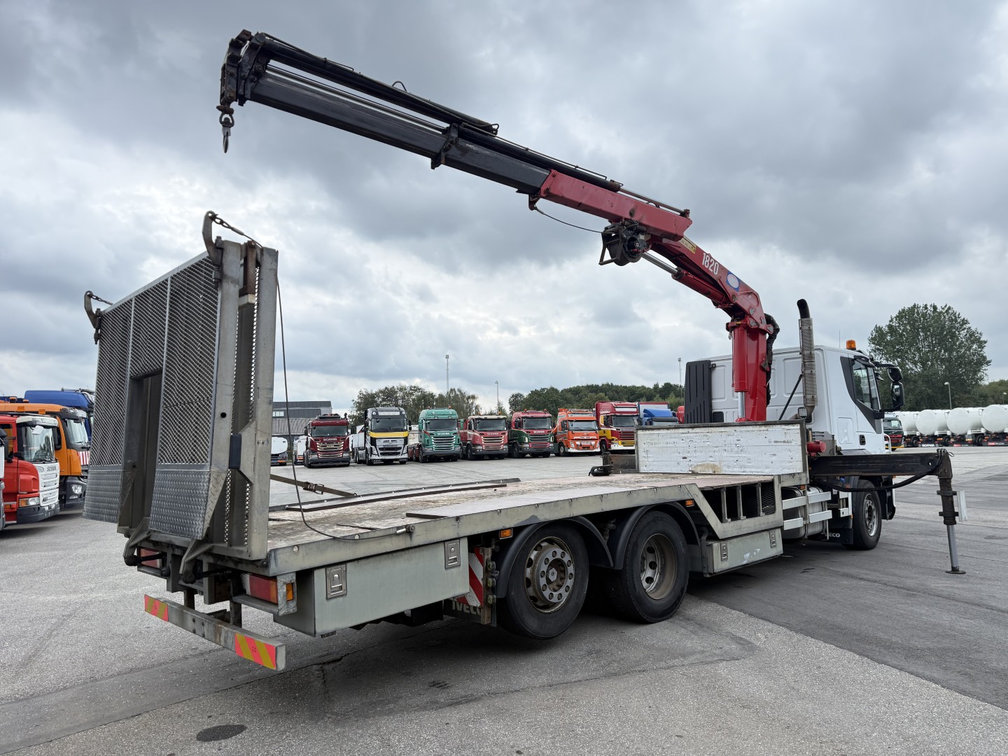 Iveco Stralis 420 6x2 7,0 m. maskinenlad HMF1823K4
