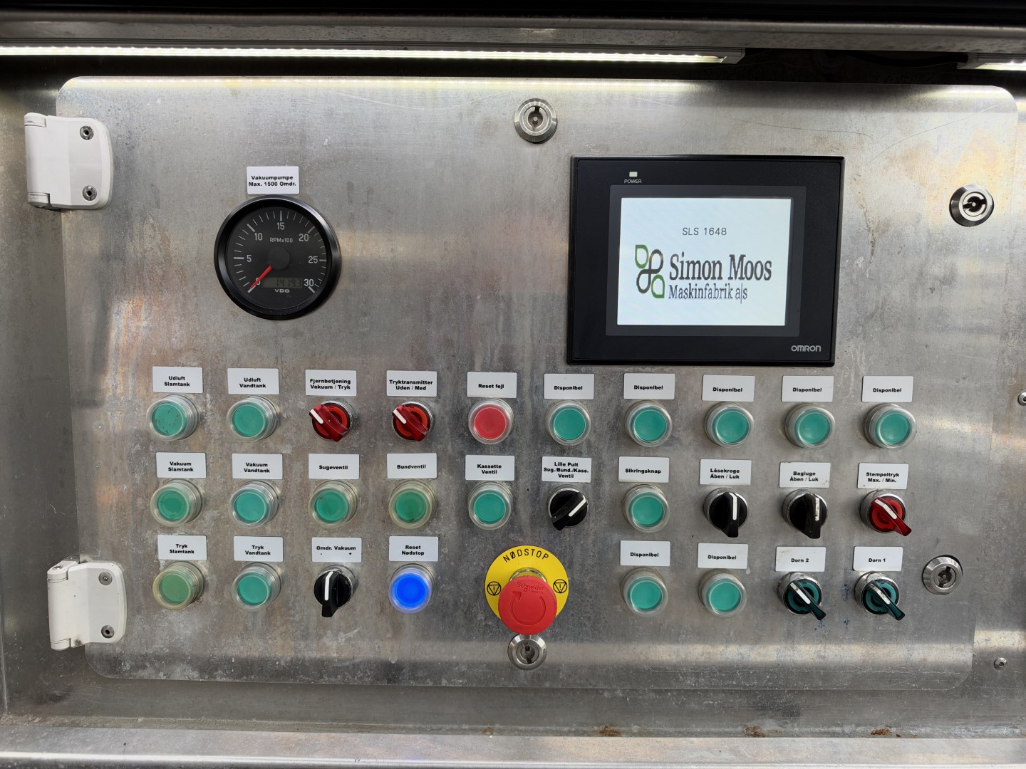 Scania P280 4x2 Simon Moos SLS1648 8000 l. Combi