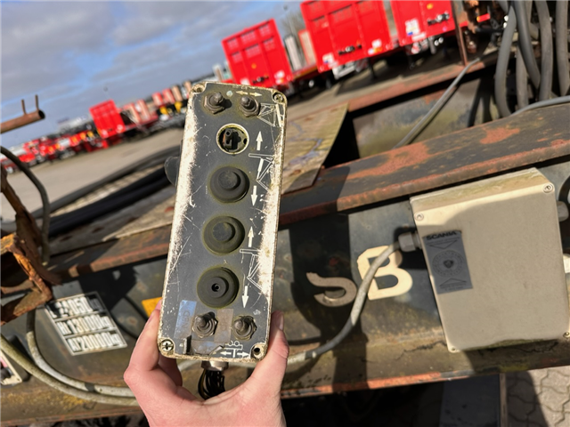 Diverse Hammar, Sideloader