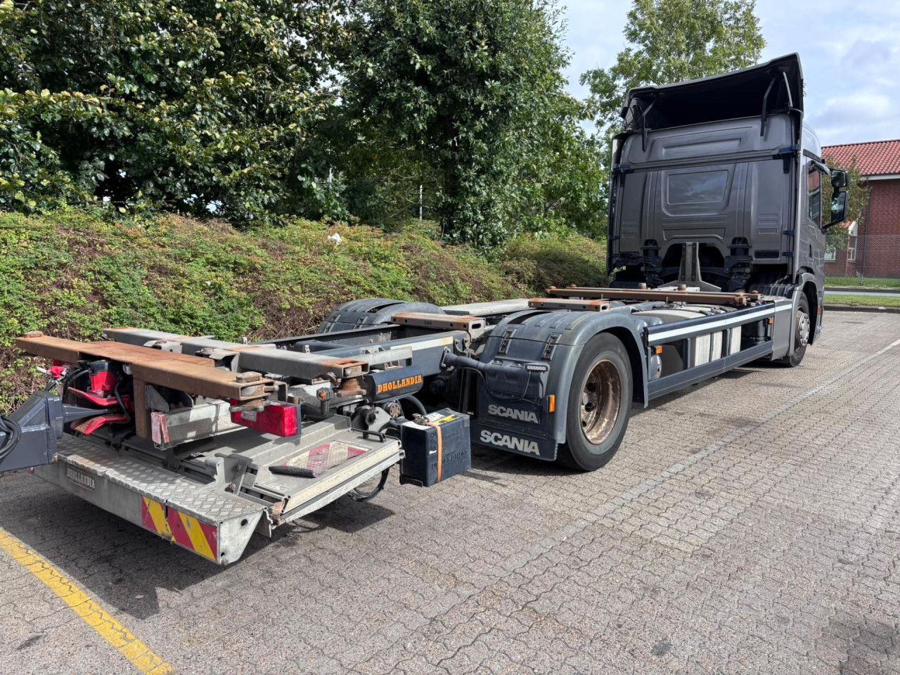 Scania P 360 B4x2NB - BDF swap body chassis with fold-awa