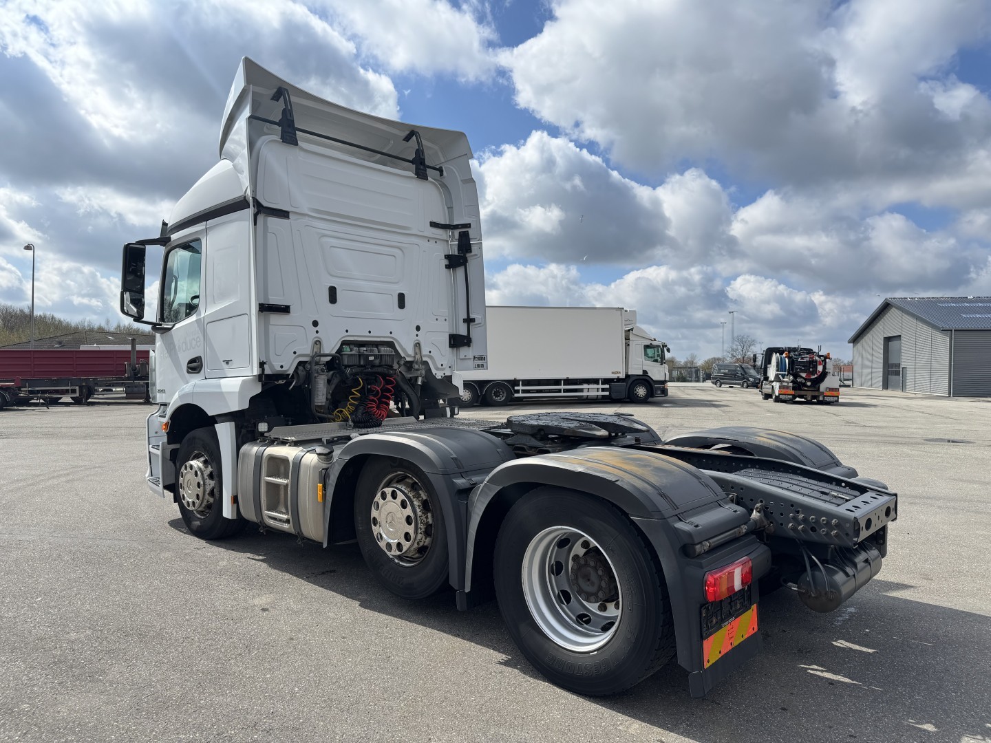 Mercedes Actros 2543 6x2/2 Euro 6