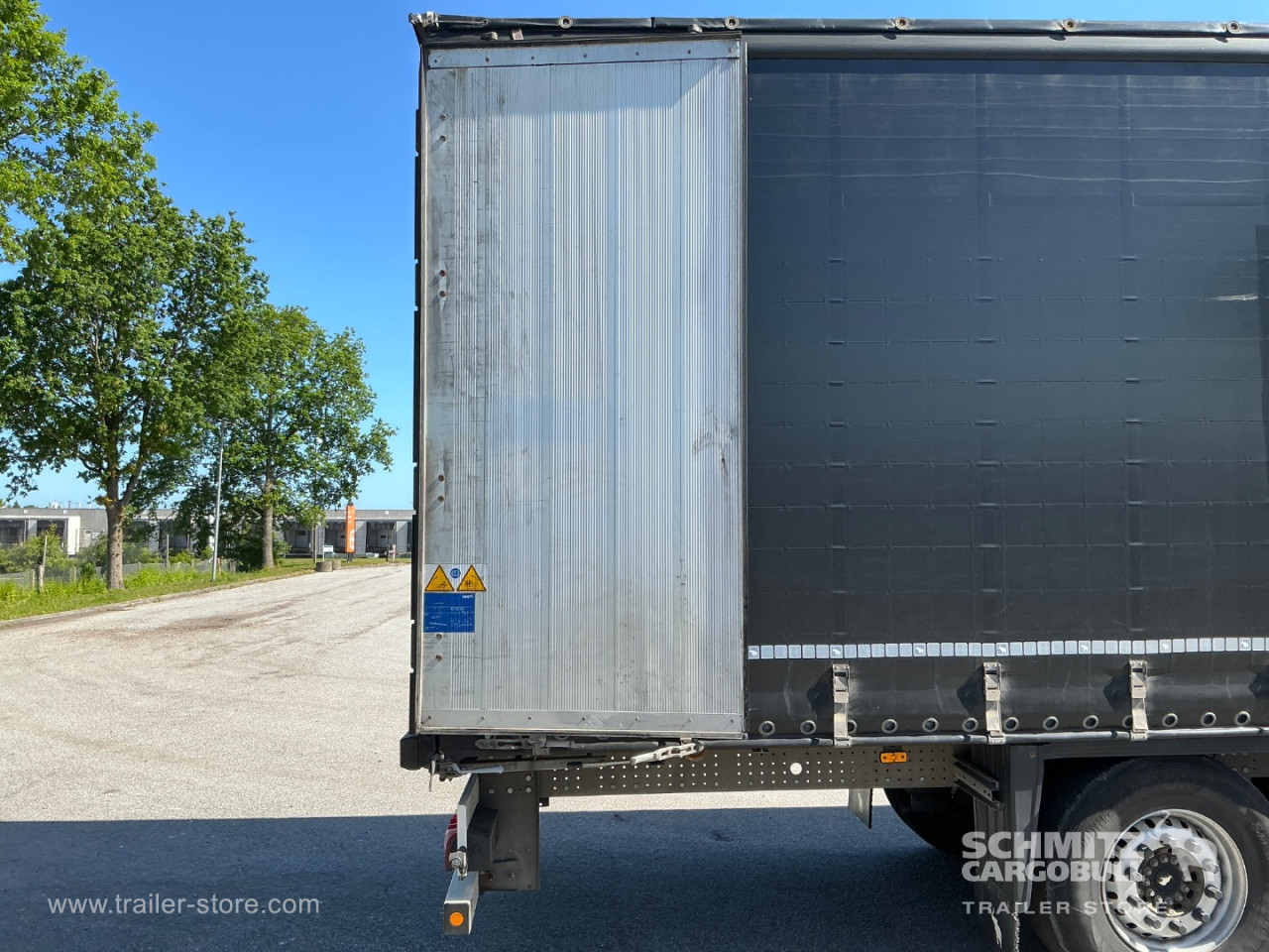 Schmitz Semi Curtainsider Standard