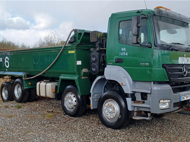 Mercedes Actros Axor 3236 8x4 Dump Manual Euro 4