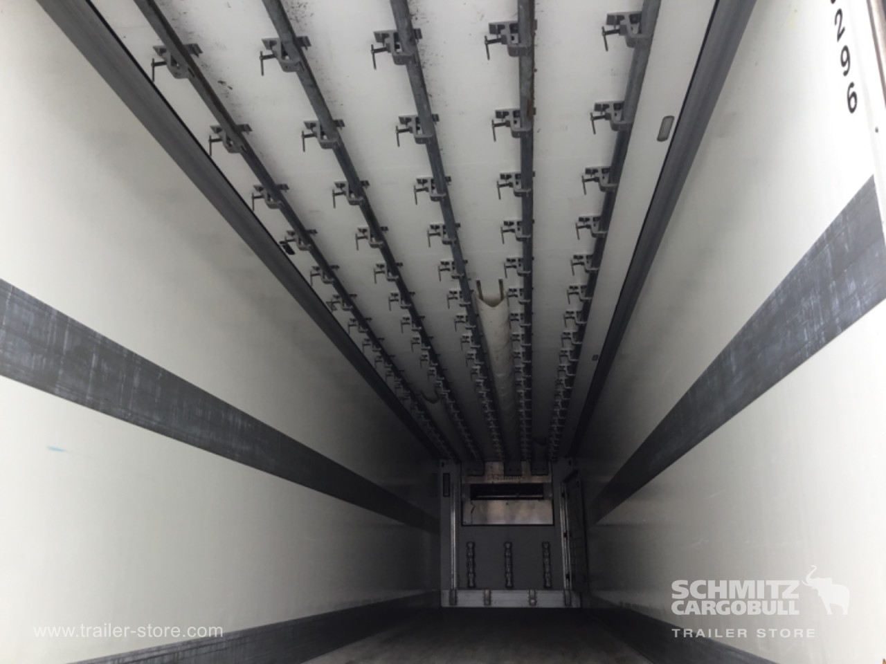 Schmitz Semi Reefer Meat hanging system