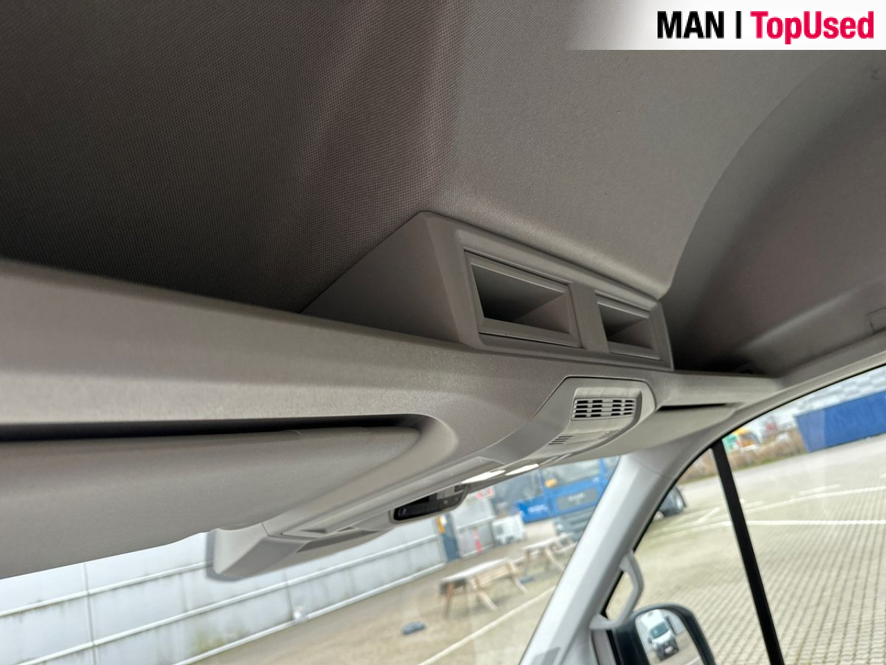 MAN TGE 3.180 4X2F SB