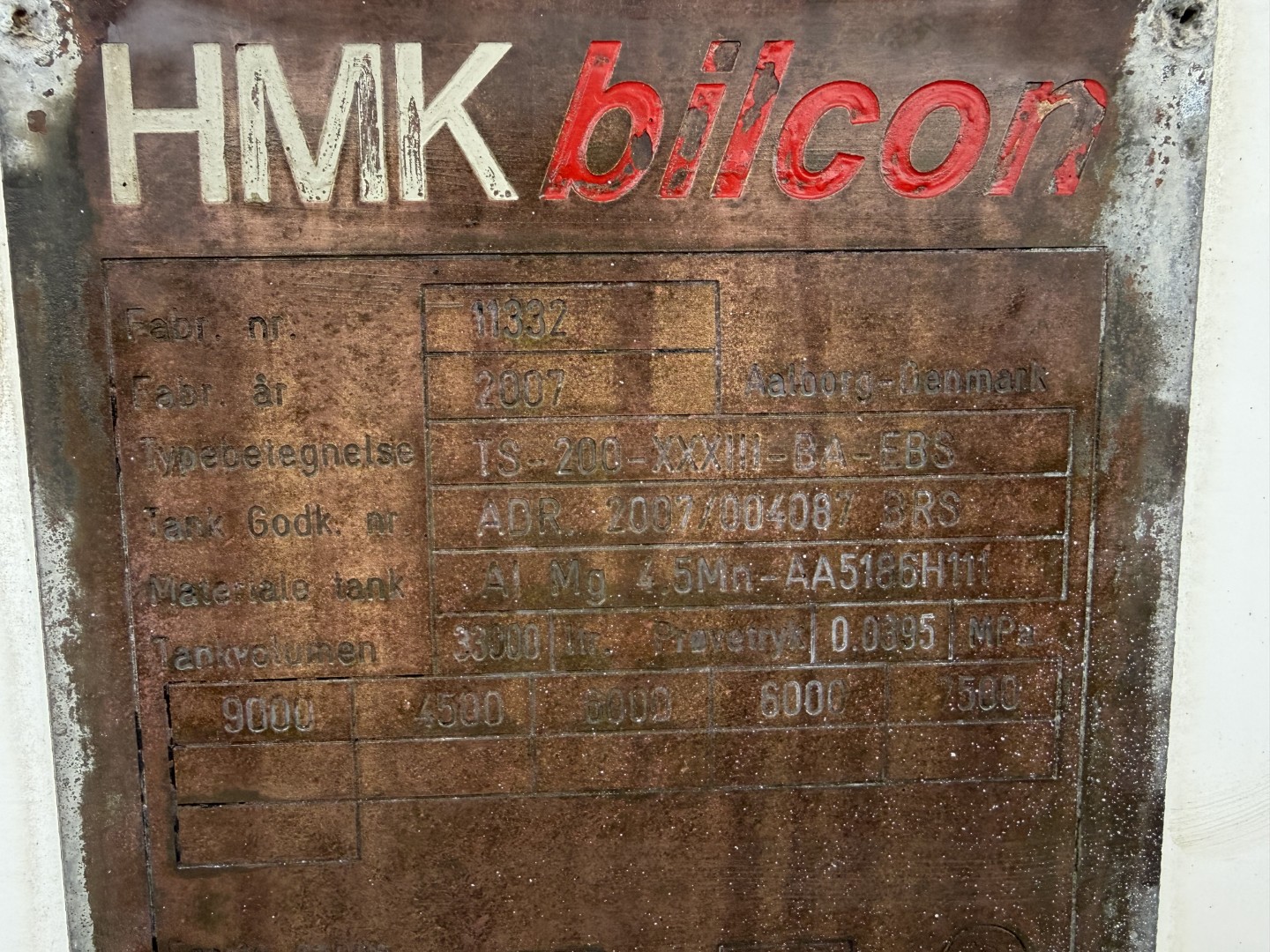 HMK Bilcon TS2 33.000 l. ADR