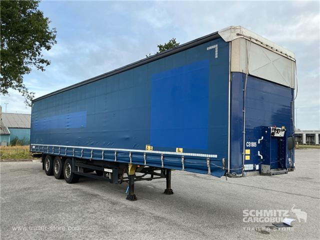 Schmitz Semi Curtainsider Standard