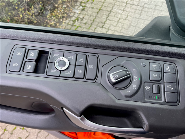 Scania P 320 9,3L 320HK