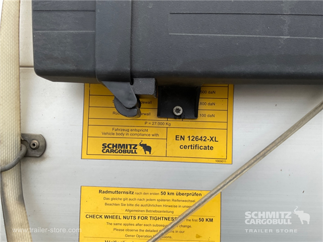 Schmitz Semi Curtainsider Standard Holder til gaffeltruck