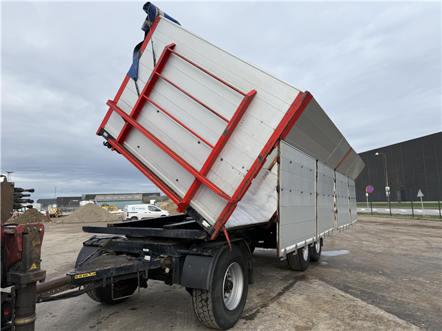 Skelhøje SVF P324 24 t. akslet Tipanhænger