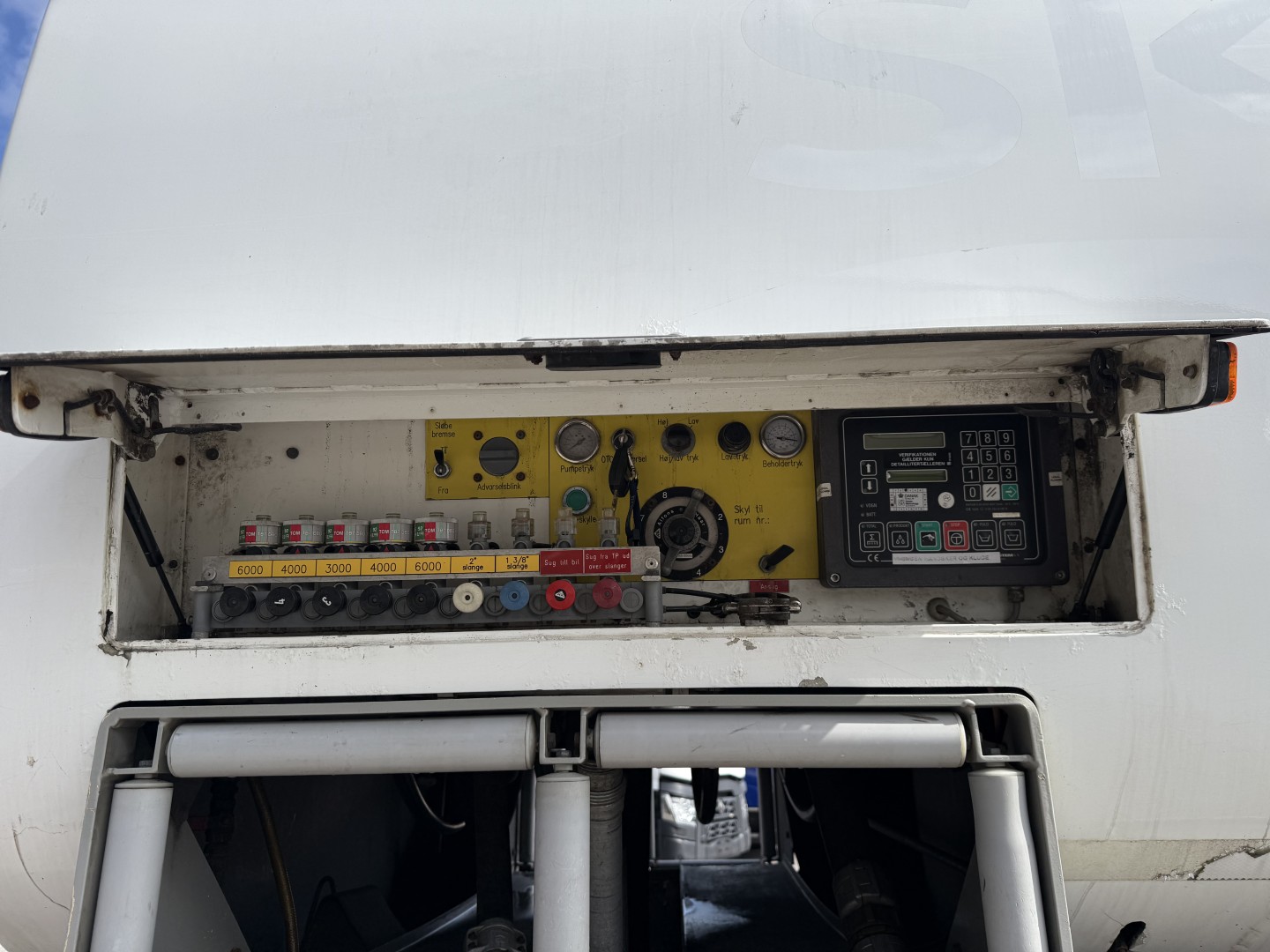 MAN TGS 35.480 8x2*6 Euro 6 23.000 l ADR Tank