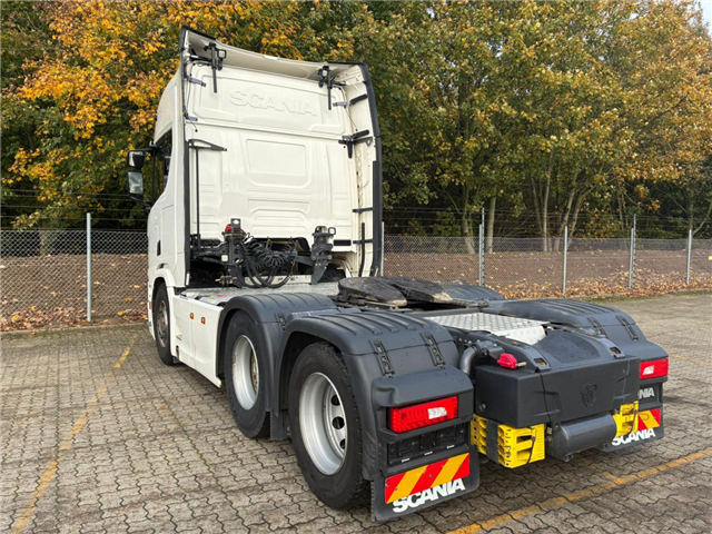 Scania R 500 A6x2NB m. 3 streng hydraulik
