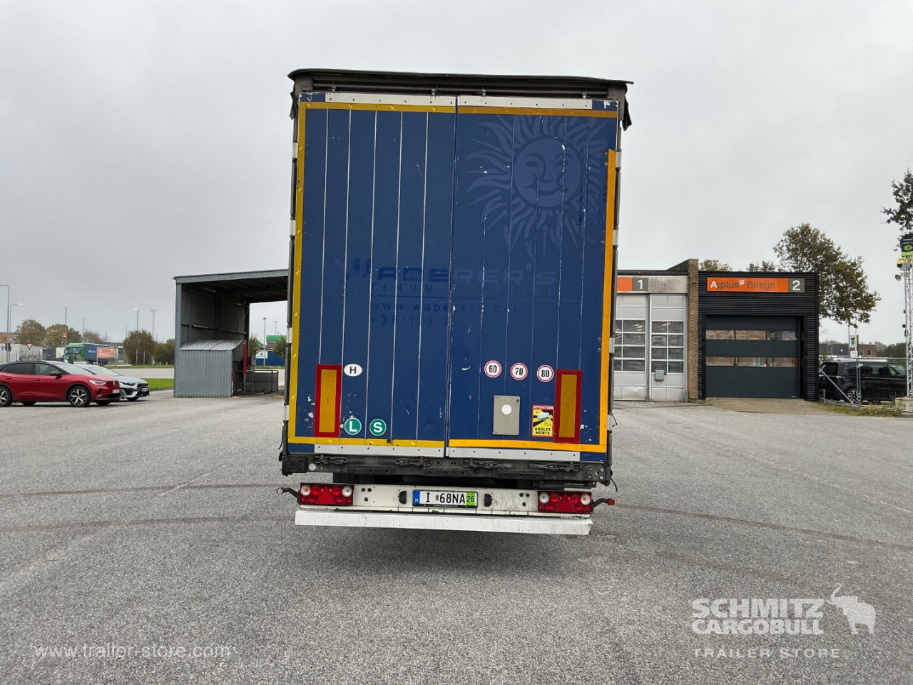 Schmitz Semi Curtainsider Mega