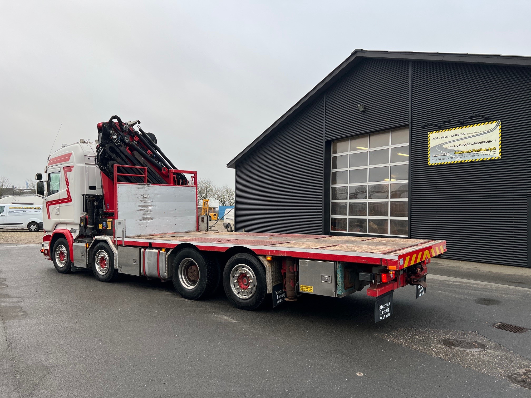 Scania R580 8X2*6 HMF 6020 OK6 + Jib