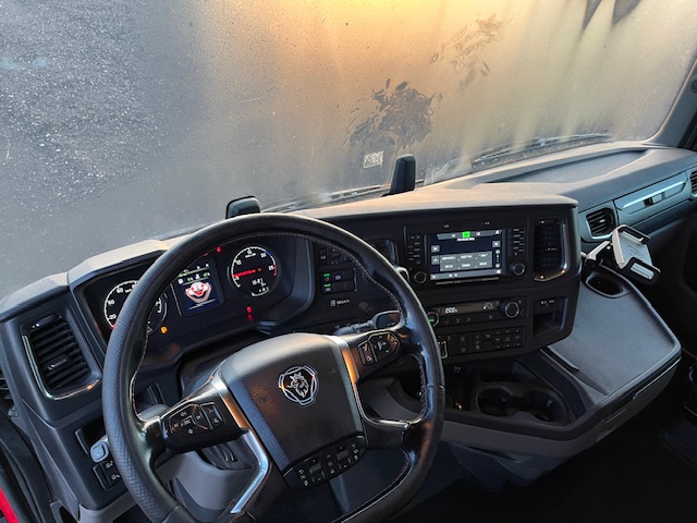 Scania S520 6X2 M hydraulik