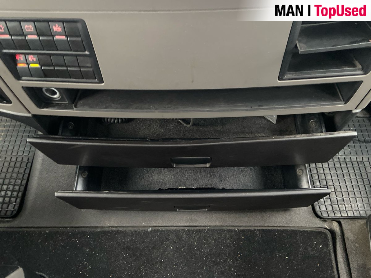 MAN TGX 26.470 6X2-2 LL