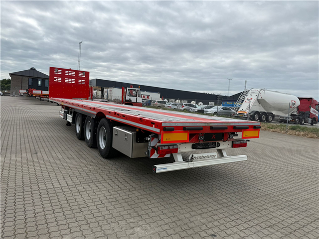 Kässbohrer SPA X3 Flatbed