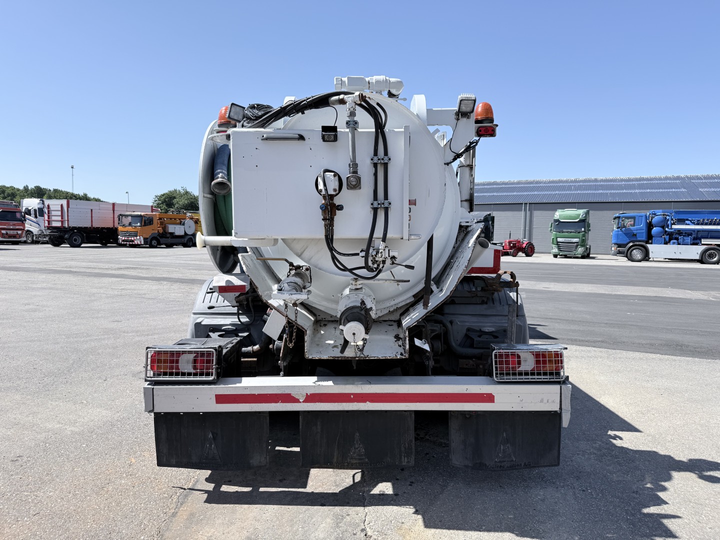 Mercedes Atego 1323 RHD 4x2 Euro 6 Hvidtved Larsen Cityflex
