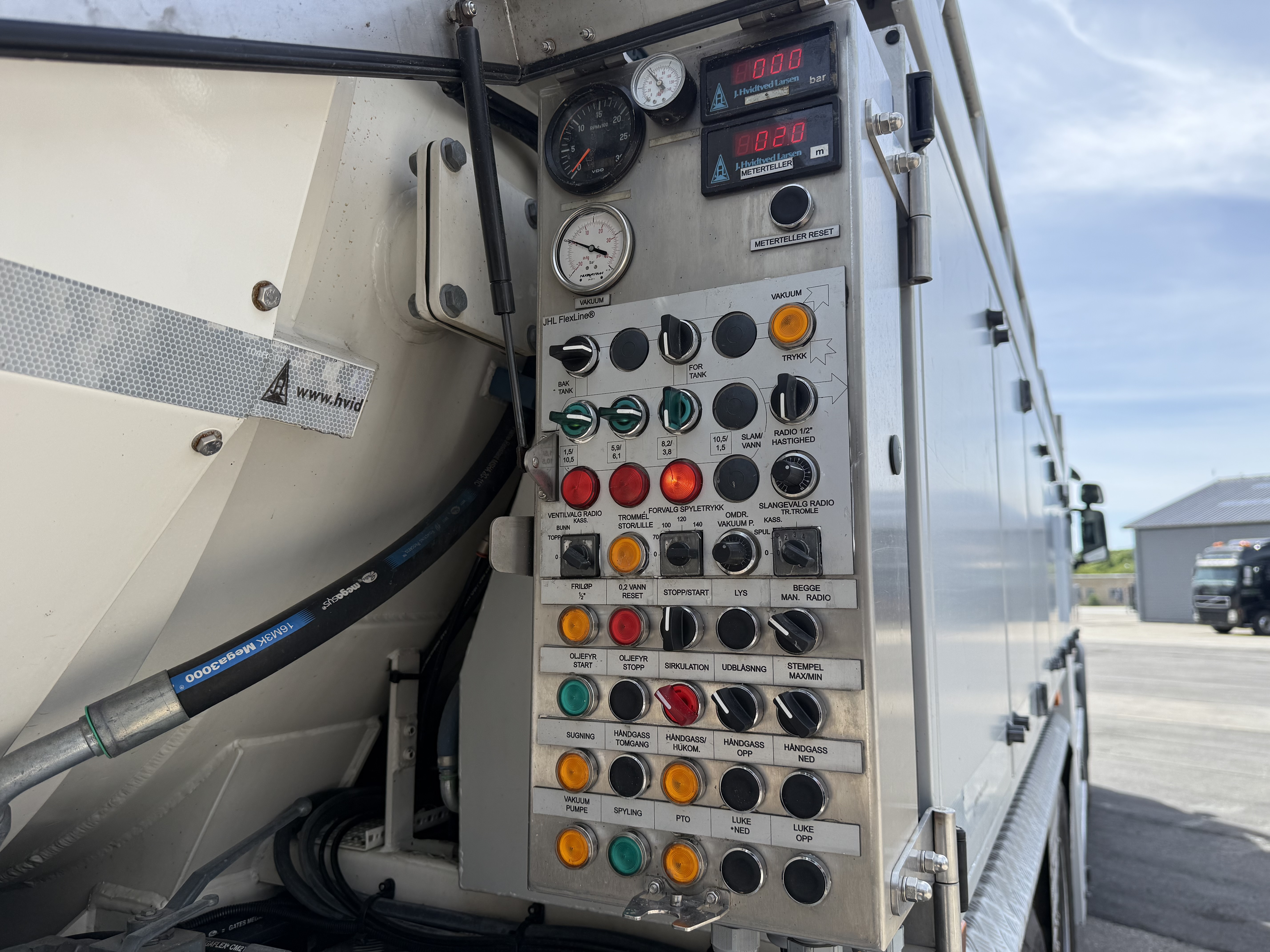 Scania P450 8x4*4 Hvidtved Larsen FlexLine 412 PED Euro 6