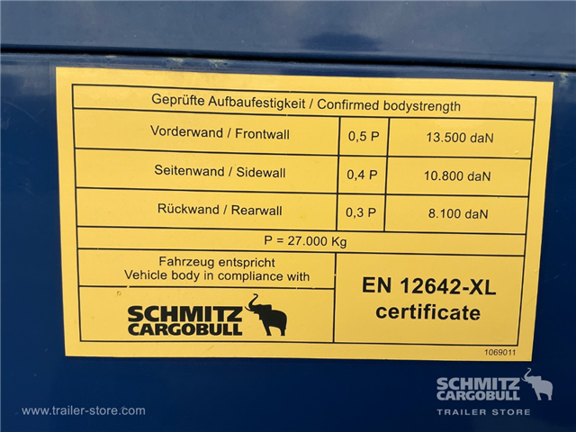 Schmitz Semi Curtainsider Standard